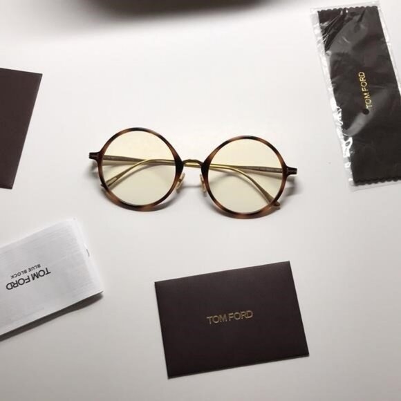 New Authentic Tom Ford TF5703-B 053 Women's Round Sunglasses - Tortoise and Gold - Picture 2 of 10